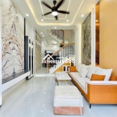 CHÍNH CHỦ Cần Bán Nhà Gò Vấp – Trung Tâm, Gần Công Viên Làng Hoa, 45m², 3 Tầng BTCT, Giá Tốt Chỉ Hơn 4 Tỷ!